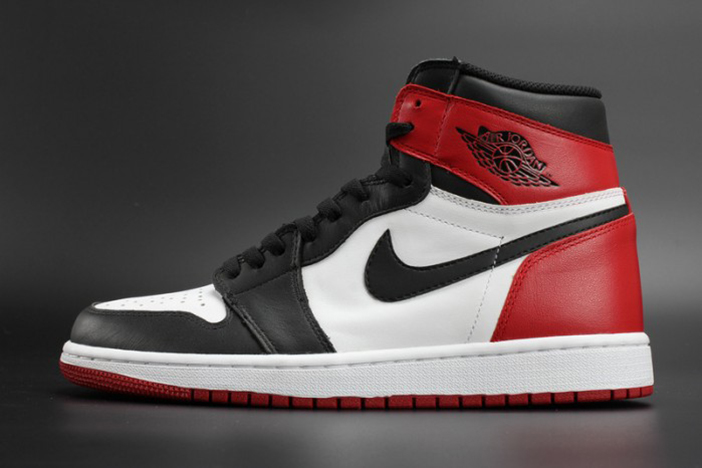 AIR JORDAN 1 High OG ''Black Toe'' white/ black-varsity red mens 555088-125