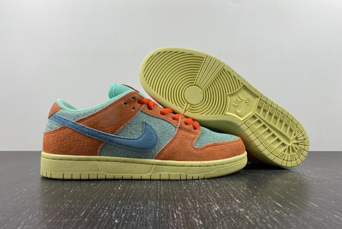 Nike SB Dunk Low “Noise Aqua”  DV5429-800