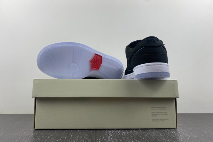 Nike Dunk Low FN 4193-013