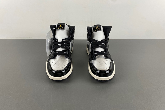 Air Jordan 1 Mid SE “FZ39380-001