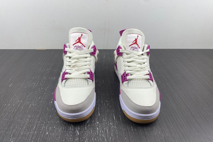 Air Jordan 4  DR5415-106