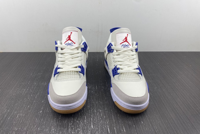 Air Jordan 4 DR5415-107