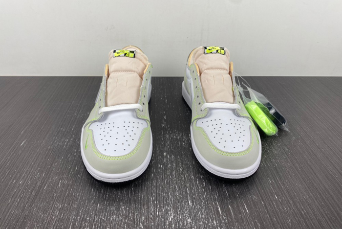 Nike Air Jordan 1 Low AJ1 DM7837-103