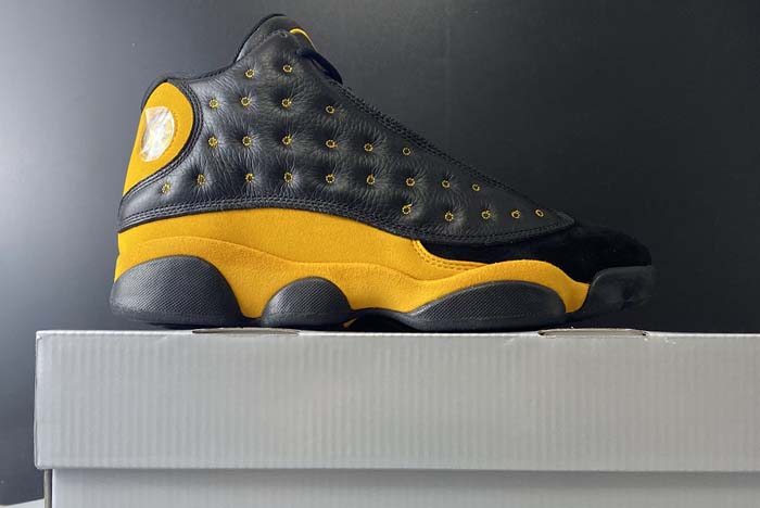 AIR JORDAN 13 RETRO HIGH YELLOW AR4390-035