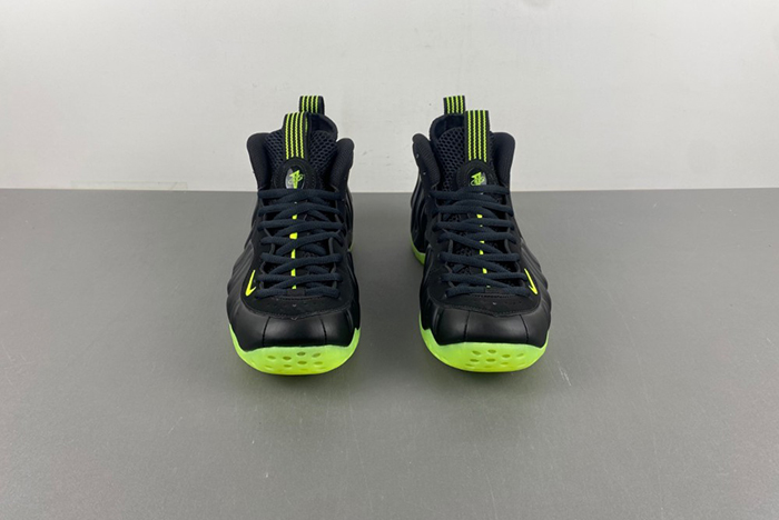 Nike Air Foamposite One “Volt” HF2902-001