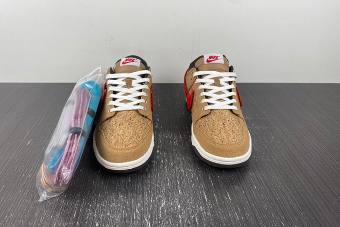 CLOT x Nike Dunk “Cork”  FN0317-121