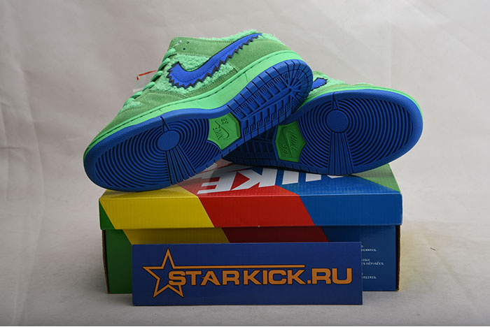 Dead x Nike SB Dunk Low“ Green Bear” CJ5378-300