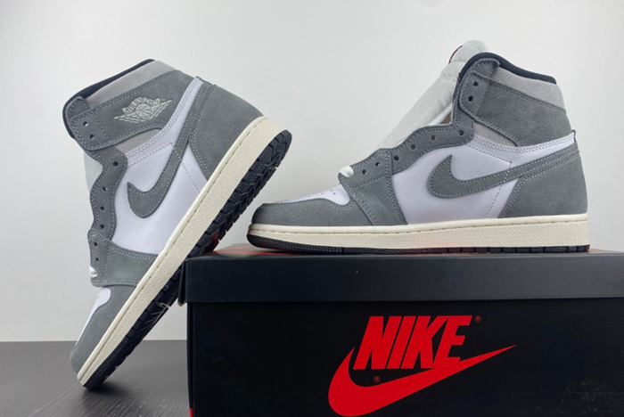 Air Jordan 1 High OG “Washed Black”  DZ5485-051