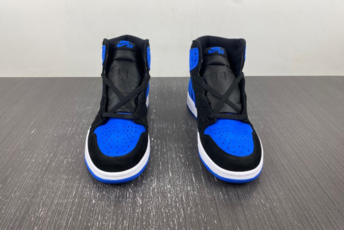 Air Jordan 1 High OG “Royal Reimagined”  DZ5485-042