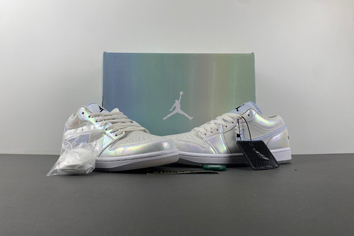 Air Jordan 1 Low SE “CNY” HF4080-001