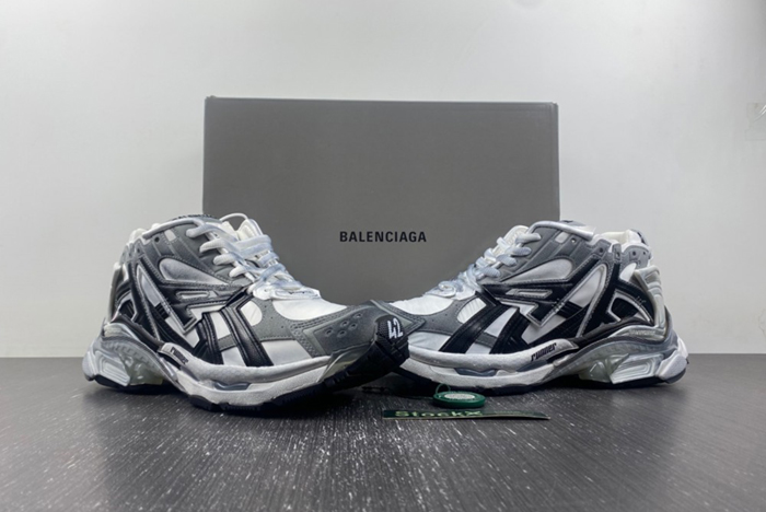 Balenciaga 772774-W3RNY-9012