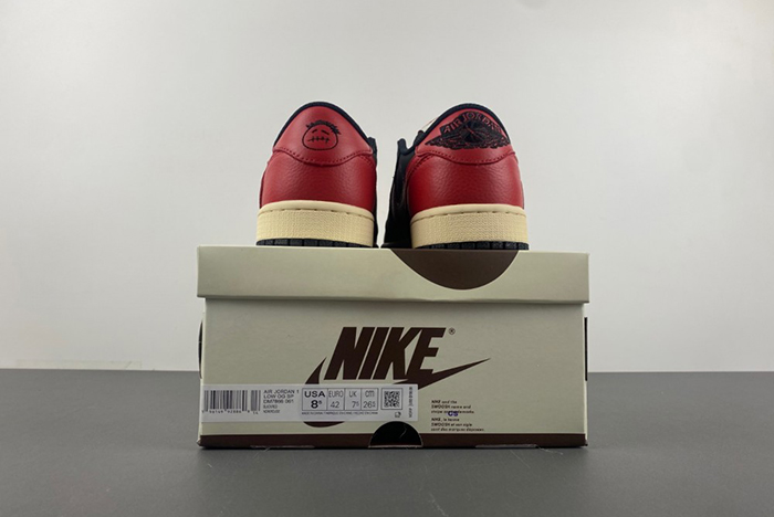 Travis Scott x Air Jordan 1 Low OG DM7866-061