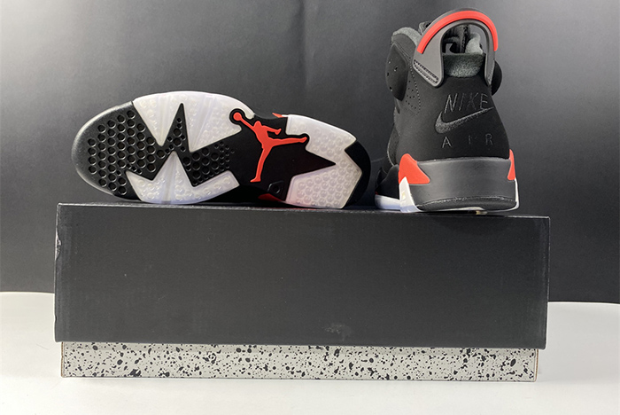 AIR JORDAN 6 RETRO 