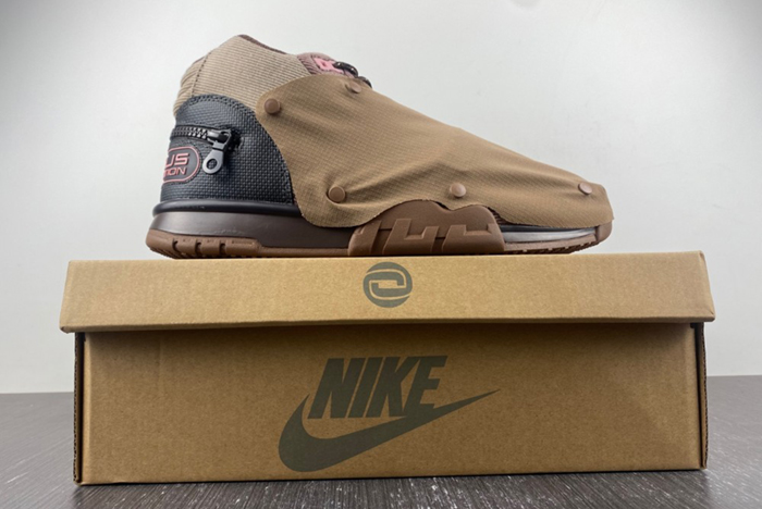 Travis Scott x Nike Air Trainer 1 DR7515-200