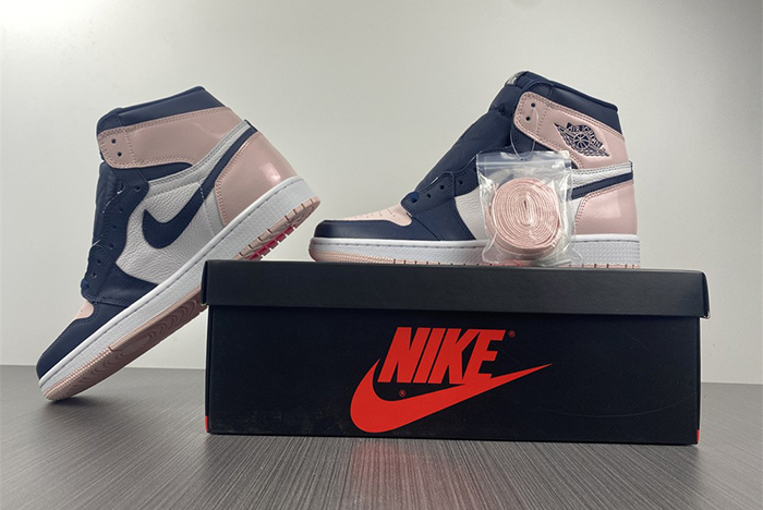 Air Jordan 1 High OG “Atmosphere” DD9335-641
