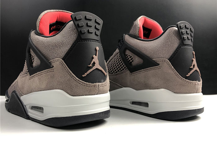 Air Jordan 4 Retro "Taupe Haze"  DB0732 200