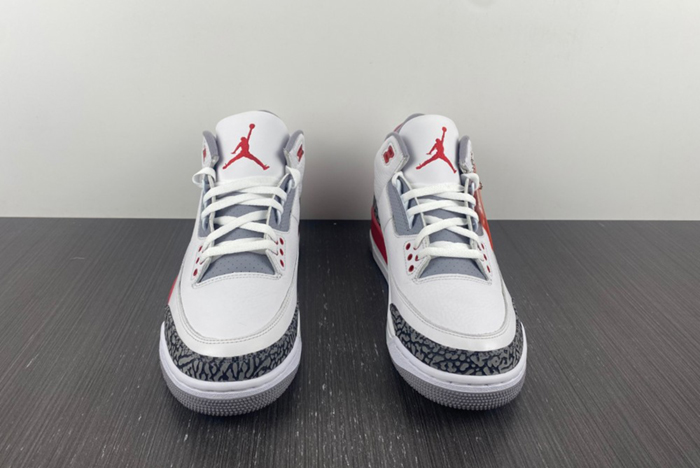 Air Jordan 3 OG “Fire Red”  DN3707-160