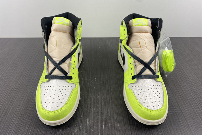 Air Jordan 1 Retro High OG 555088-702