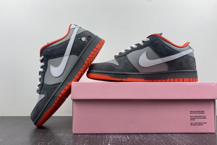 Nike SB Dunk Low  304292-011