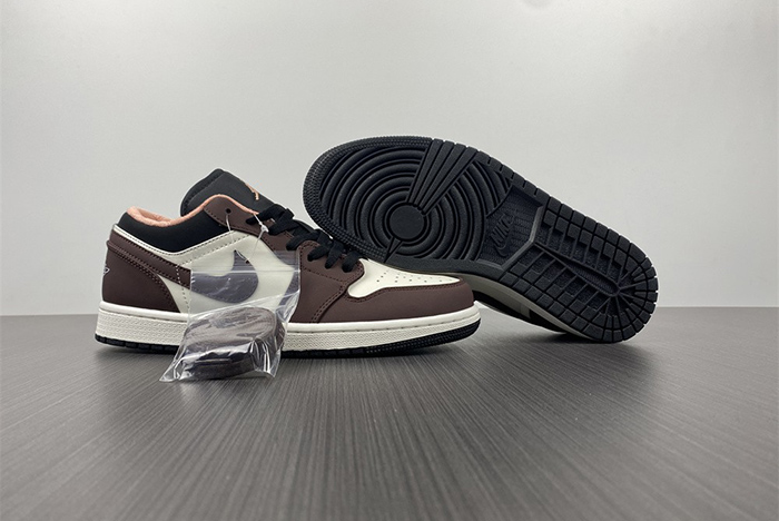 Air Jordan 1 Low “Mocha Brown”  DC6991-200