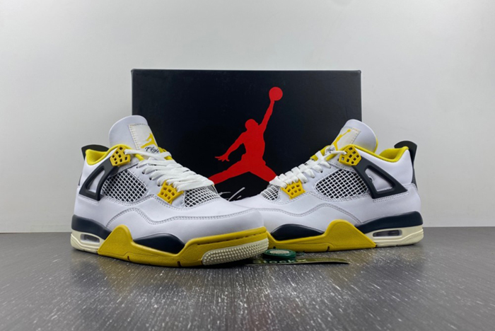 Air Jordan 4 WMNS “VividSulfur” AQ9129-101