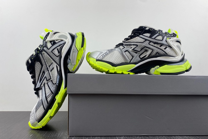 7.0 BALENCIAGA -Runner、