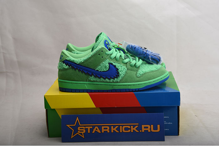 Dead x Nike SB Dunk Low“ Green Bear” CJ5378-300