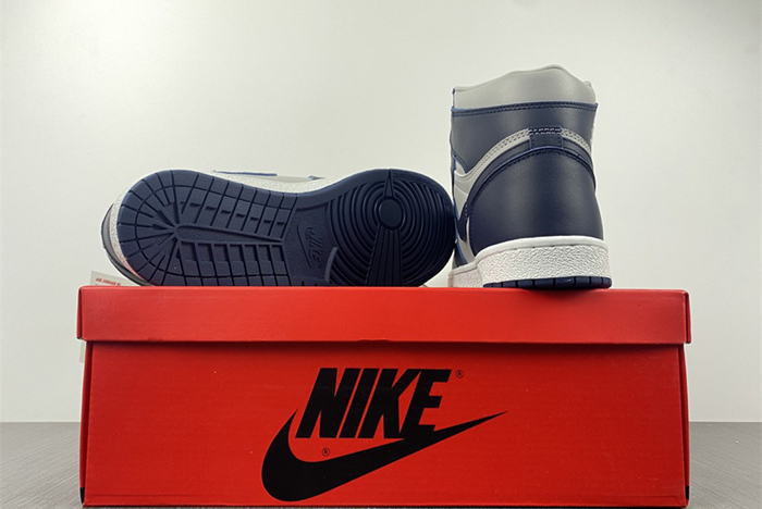 Air Jordan 1 High 85 “Georgetown”  BQ4422-400