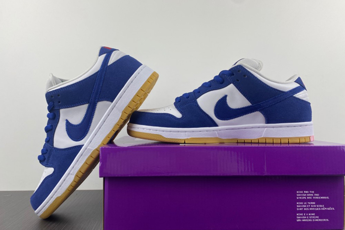 Nike SB Dunk Low “Los Angeles Dodgers” DO9395-400