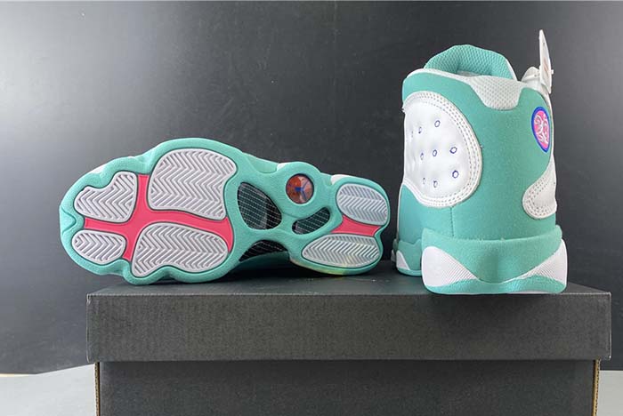 Air Jordan 13 GS “Aurora Green” 439358-100