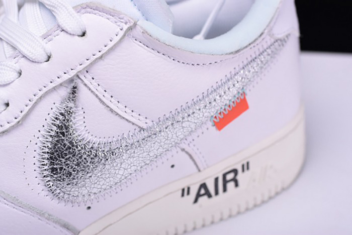 Off-White Nike Air Force 1 Low ComplexCon White AO4297-100