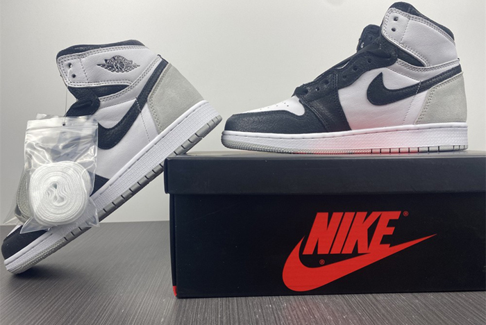 AIR JORDAN 1 RETRO HIGH OG 575441-108