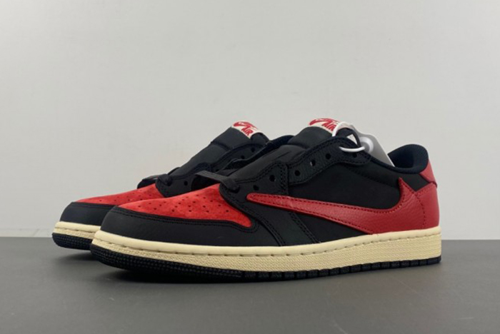 Travis Scott x Air Jordan 1 Low OG DM7866-061