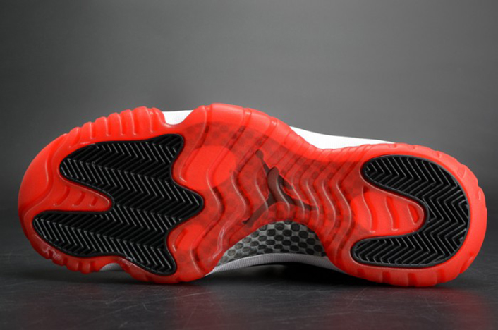 AIR JORDAN 11 RETRO LOW 