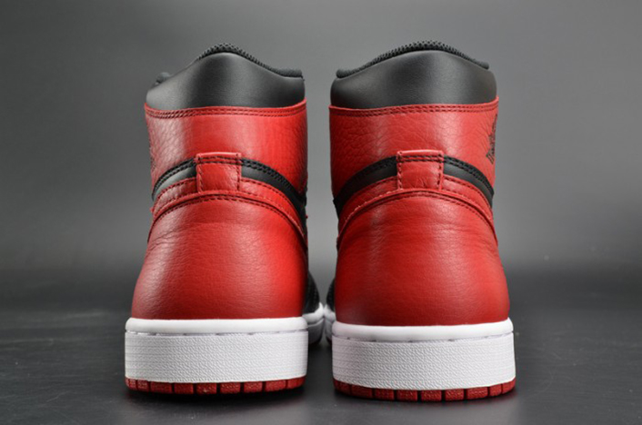 Air Jordan 1 Retro High OG