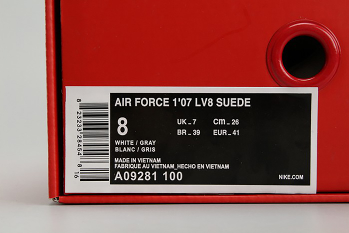 NIKE AIR FORCE 1’07 LV8 SUEDE WHITE A09281-100