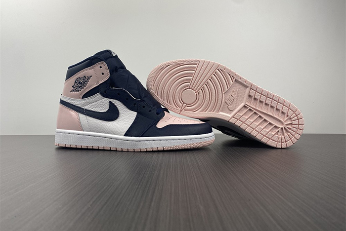 Air Jordan 1 High OG “Atmosphere” DD9335-641