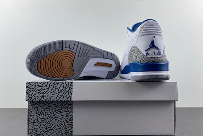 Air Jordan 3 “Wizards” CT8532-148