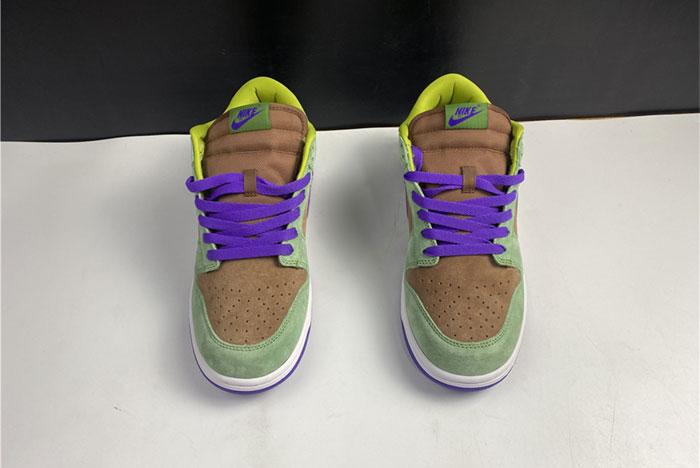 Nike Dunk Low SP “Veneer”  DA1469-200