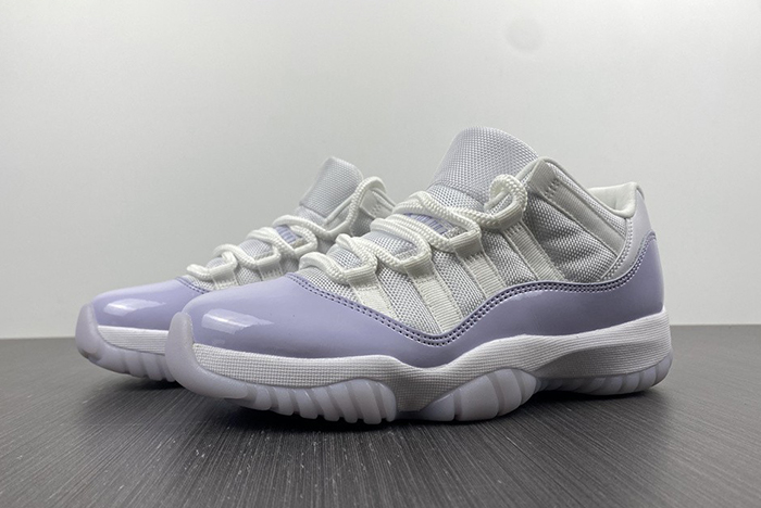 Air Jordan 11 Low”WMNS PURE VIOLET  AH 7860-101