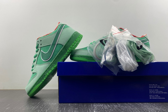 Concepts x Nike SB Dunk Low  BV1310-303