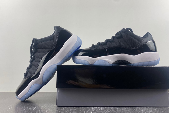 Air Jordan 11 “Space Jam  FV5104-004
