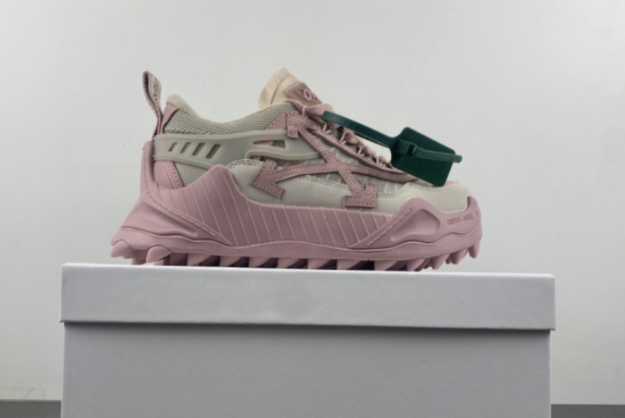 Off-White c/o Virgil Abloh pink
