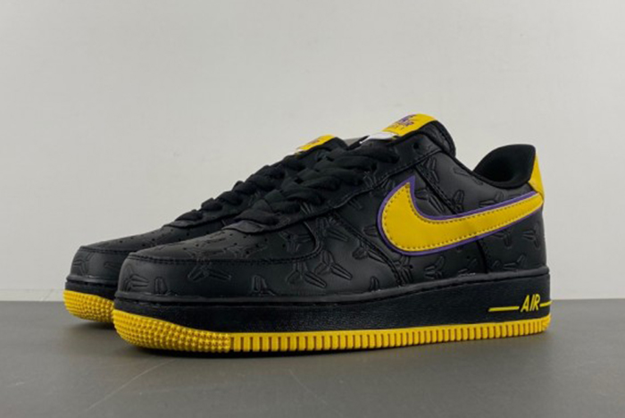 Kobe Bryant x Nike Air Force 1 Low  HV5122-001