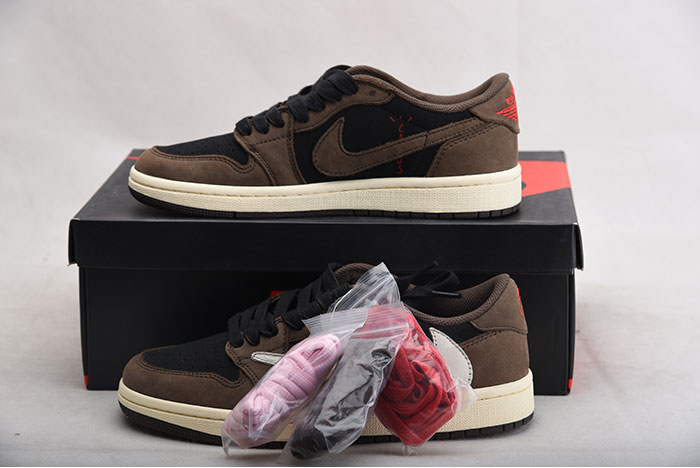 TRAVIS SCOTT AIR JORDAN 1 LOW DARK MOCHA CQ4277-001
