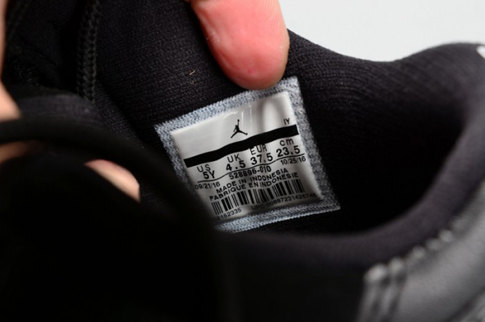 AIR JORDAN 11 RETRO LOW BG 528896-010