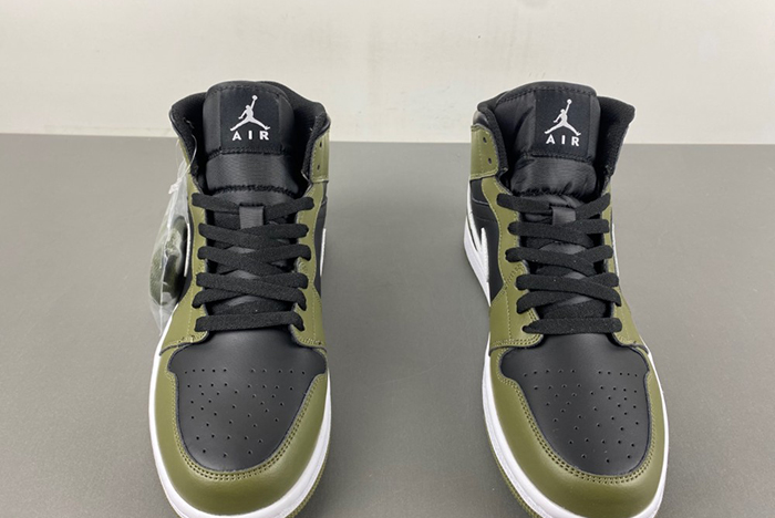 Wmns Jordan 1 Mid BQ8426-092