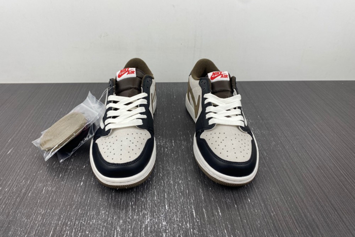ravis Scott x Air Jordan 1 Low DM7866 902