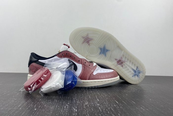 rophy Room x Air Jordan 1 High OG  FN0432-017