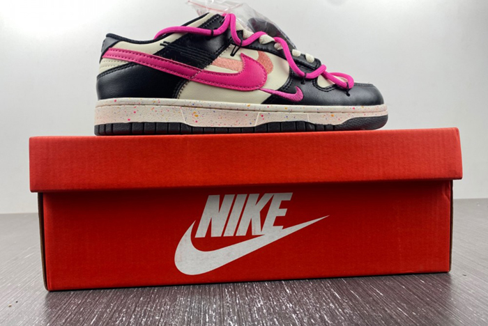 （Nike）Dunk Low Multi  FD4623-1311